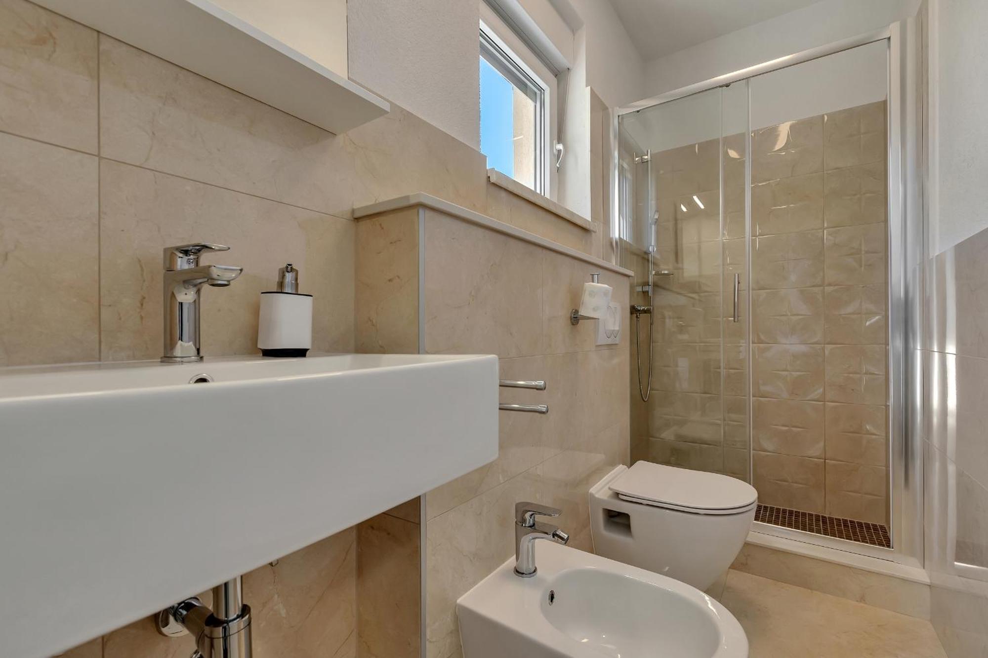 Golden Horizon Retreat Apartment Podgora Exterior photo