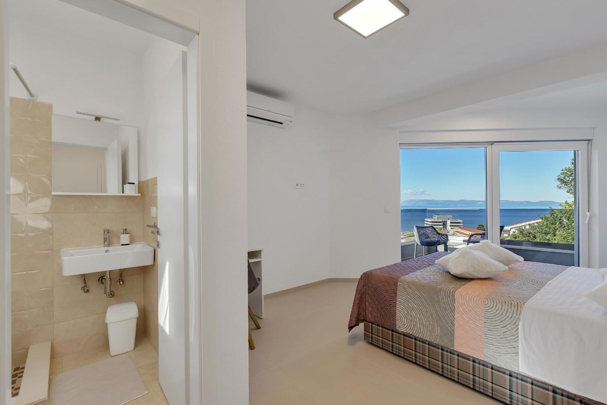 Golden Horizon Retreat Apartment Podgora Exterior photo